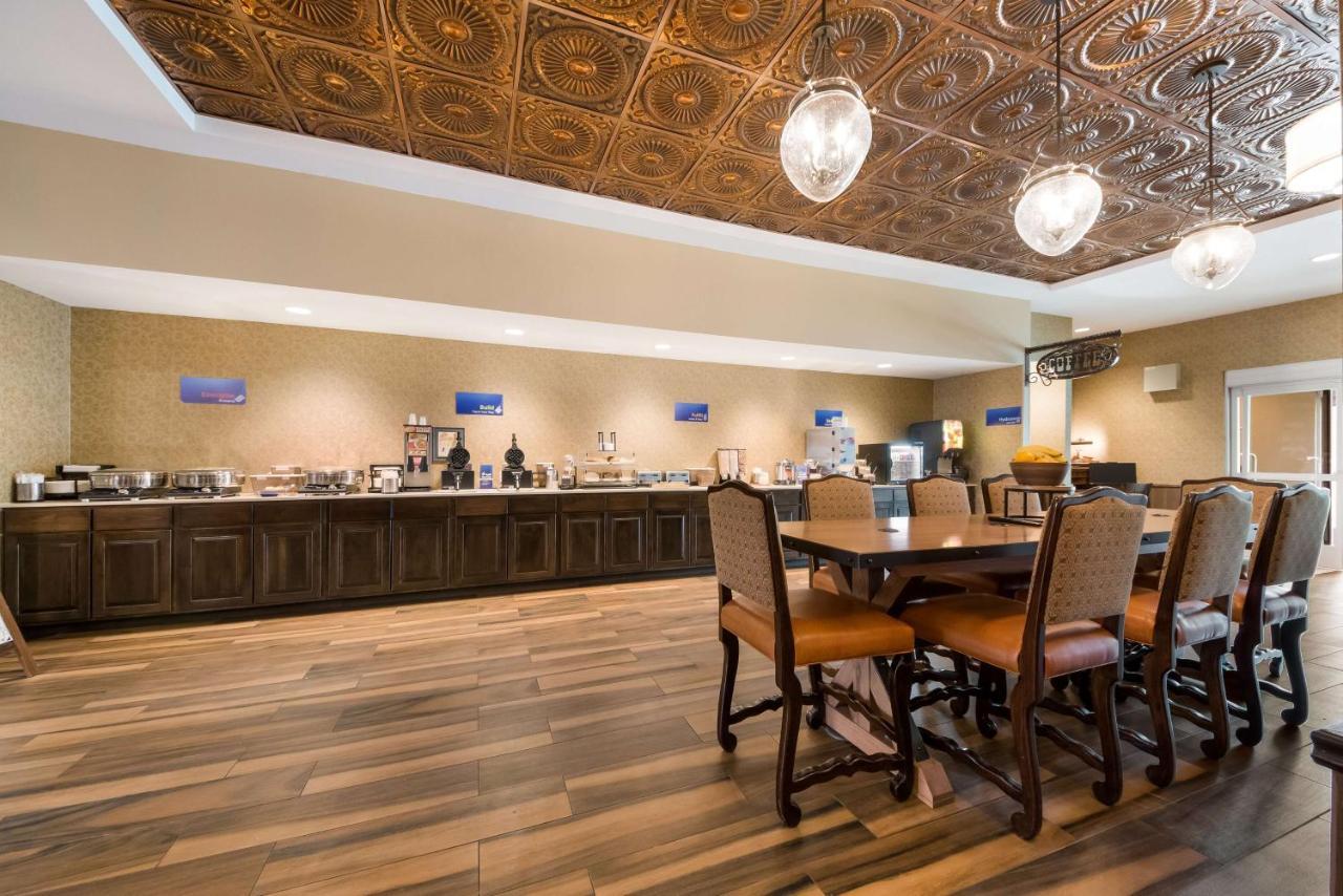 Western Suites&saloon Hotel 2*